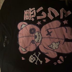 bear with design and it still new I just weared it once then never put it on